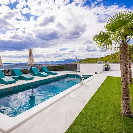 Hanna-dream Adriatic View * Podstrana