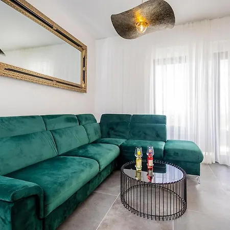 Hanna-dream Adriatic View * Podstrana